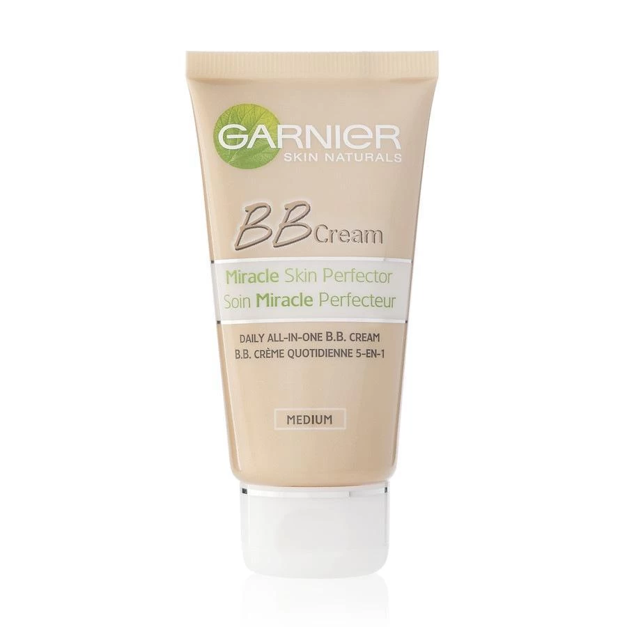 Garnier Skin NaturalsBB Cream Classic Medium 5-in-1 Dagverzorging - 50ml 1 Garnier Skin NaturalsBB Cream Classic Medium 5-in-1 Dagverzorging - 50ml